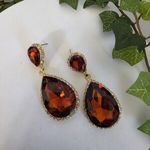 Glam Gold Teardrop Earrings with Topaz Color Glass Stones